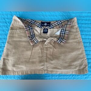 Short and  low rise skirt